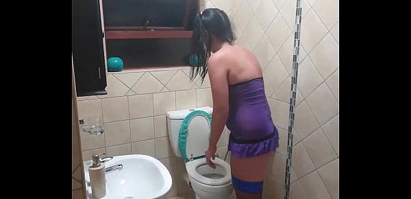  Emo goth teen taking a piss and showing her tits